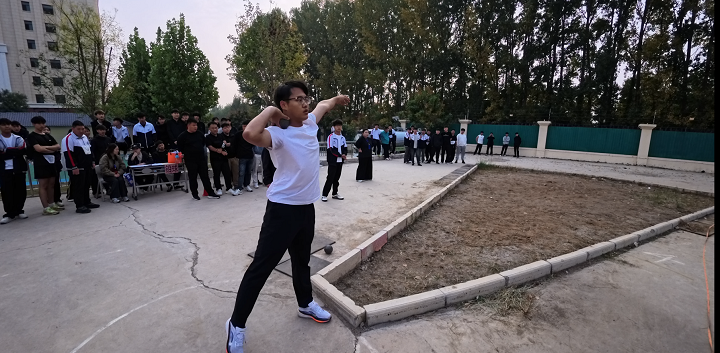 石家庄东华铁路学校第三十一届秋季运动会圆满举行